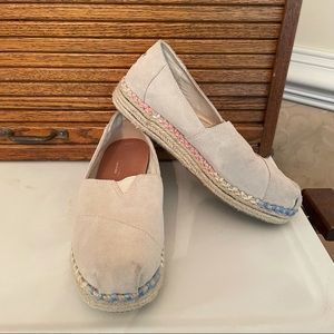 Toms Size 7 Alpargata Platform Slip On Sand Espadrilles